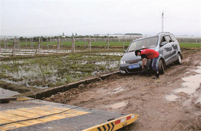 呼兰区抚顺道路救援